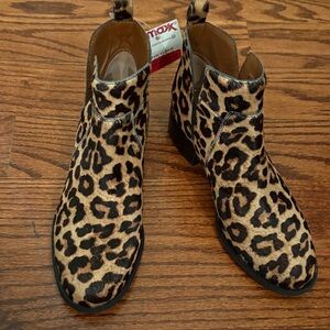 T.J.Maxx Leopard Pattern Boots